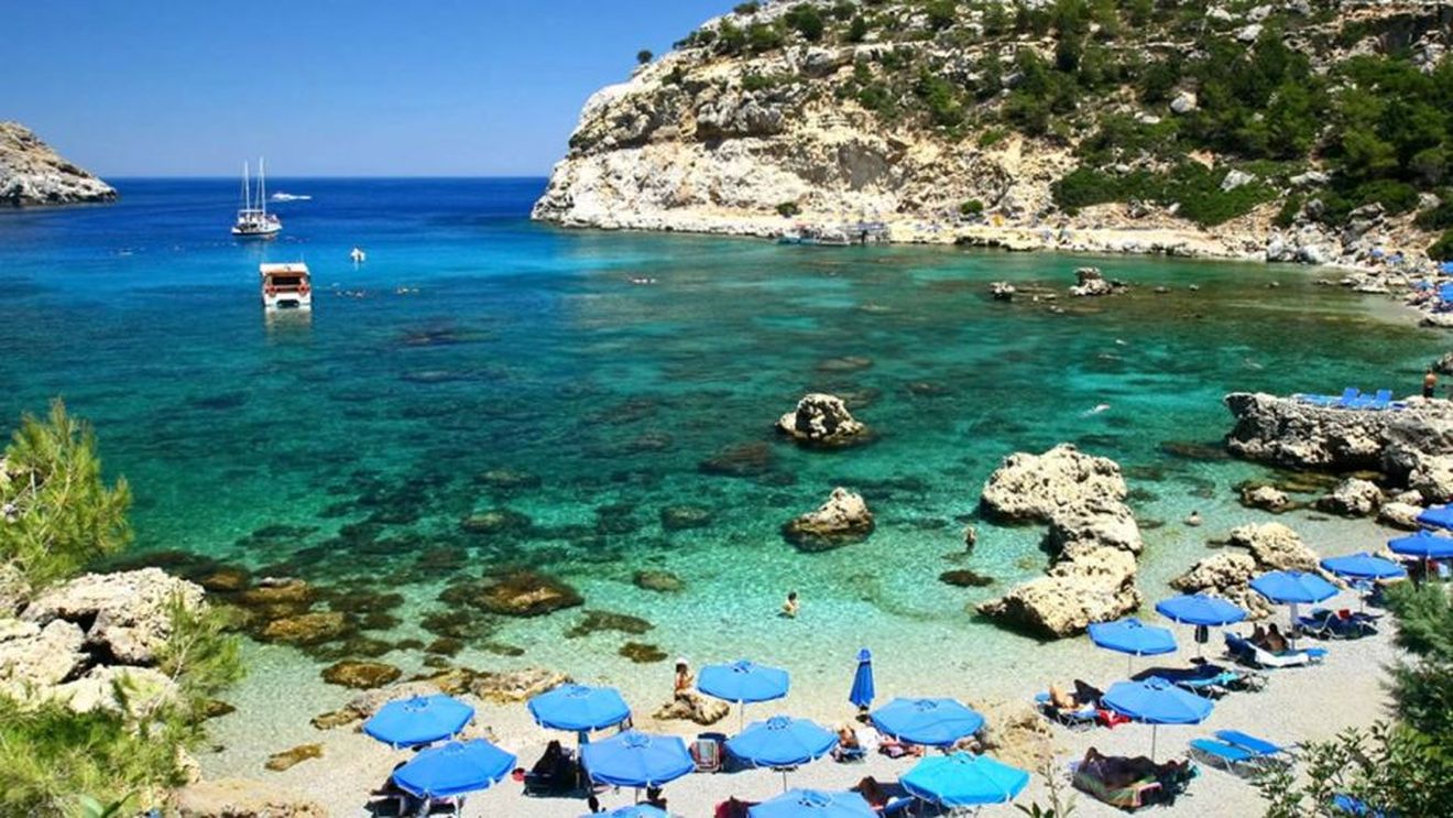 Doi români din Grecia, infectați cu Covid-19 în Thassos și Paralia Katerini