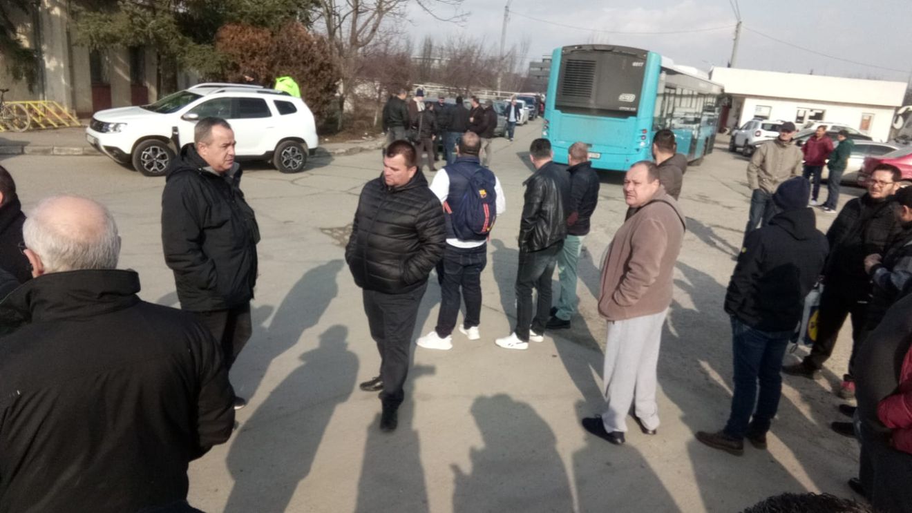Șoferi STB, nemulțumiți de desființarea Autobazei Pipera pentru a face loc viitorului Spital Metropolitan promis de Gabriela Firea
