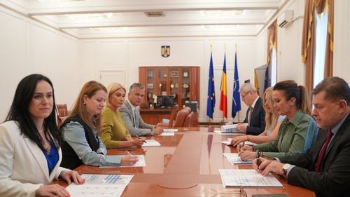 Planul naţional privind siguranţa şcolară, combaterea traficului şi consumului de droguri și prevenirea cazurilor de bullying a fost semnat de opt miniștri: O noutate sunt grupurile mixte de acțiune formate din autorități, profesori, părinți și elevi