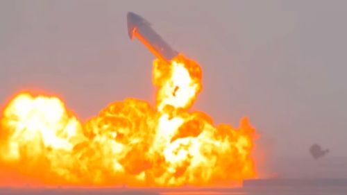 VIDEO Un prototip al unei rachete SpaceX a explodat la sol, la câteva minute după aterizare