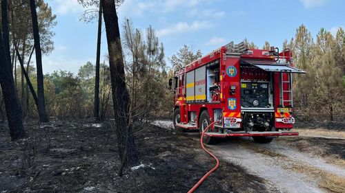 Pompierii români, protagoniști într-un filmuleț realizat de Comisia Europeană după activarea mecanismului de protecție civilă în cazul incendiilor din Franța