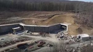 VIDEO Stadiul lucrărilor la secţiunea Margina-Holdea a Autostrăzii Lugoj-Deva a trecut de 50%