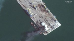 Putin acuză Ucraina de „terorism”, după scufundarea unei nave metanier ruse în Mediterana