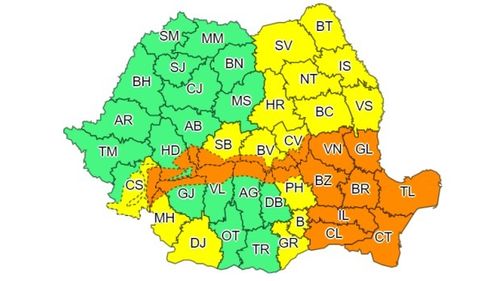 Cod Galben și Cod Portocaliu de ninsori și viscol, până duminică