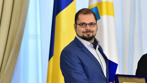 INTERVIU O descriere a situației din Franța precum cea făcută de George Simion la postul francez CNews „nu poate trece drept altceva decât insultă” pentru francezi / „Un afront limpede, în condițiile în care tu ai un parteneriat strategic cu Franța” – profesorul Sergiu Mișcoiu