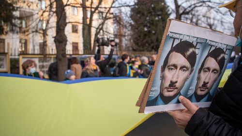 Mitinguri de susținere pentru Ucraina, sâmbătă și duminică, în țară. ”Suntem aici ca să arătăm că ne pasă de Ucraina”