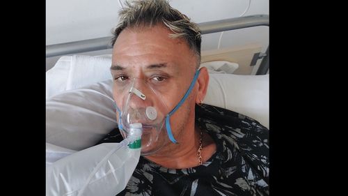 Zalău: Un antivaccinist care nu a crezut în coronavirus s-a infectat / De pe patul de spital, le-a transmis cunoscuţilor: ”Vaccinaţi-vă! Nu lăsaţi să treacă timpul!”