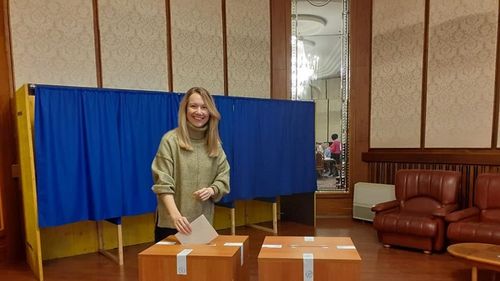 AEP: Până sâmbătă la ora 15:00, în diaspora s-au prezentat la urne pentru alegerile parlamentare peste 62.000 de alegători