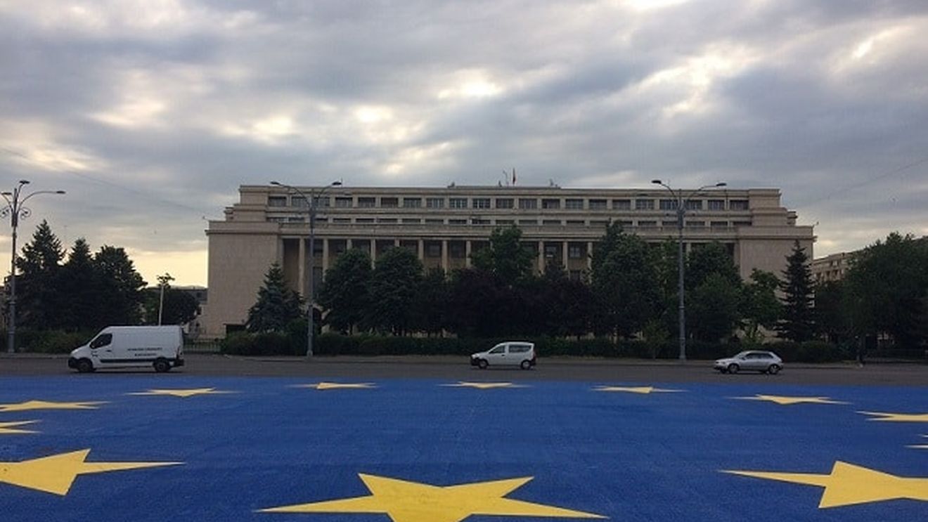 UPDATE Un funcționar de la registratura Guvernului, pozitiv cu Covid-19. El nu a intrat în contact cu premierul și miniștrii