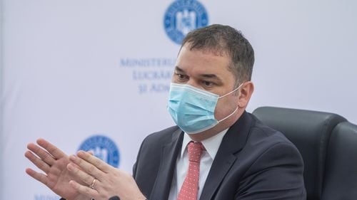 SURSE Ședința coaliției a fost amânată din cauză că ministrul Cseke Attila a fost depistat pozitiv