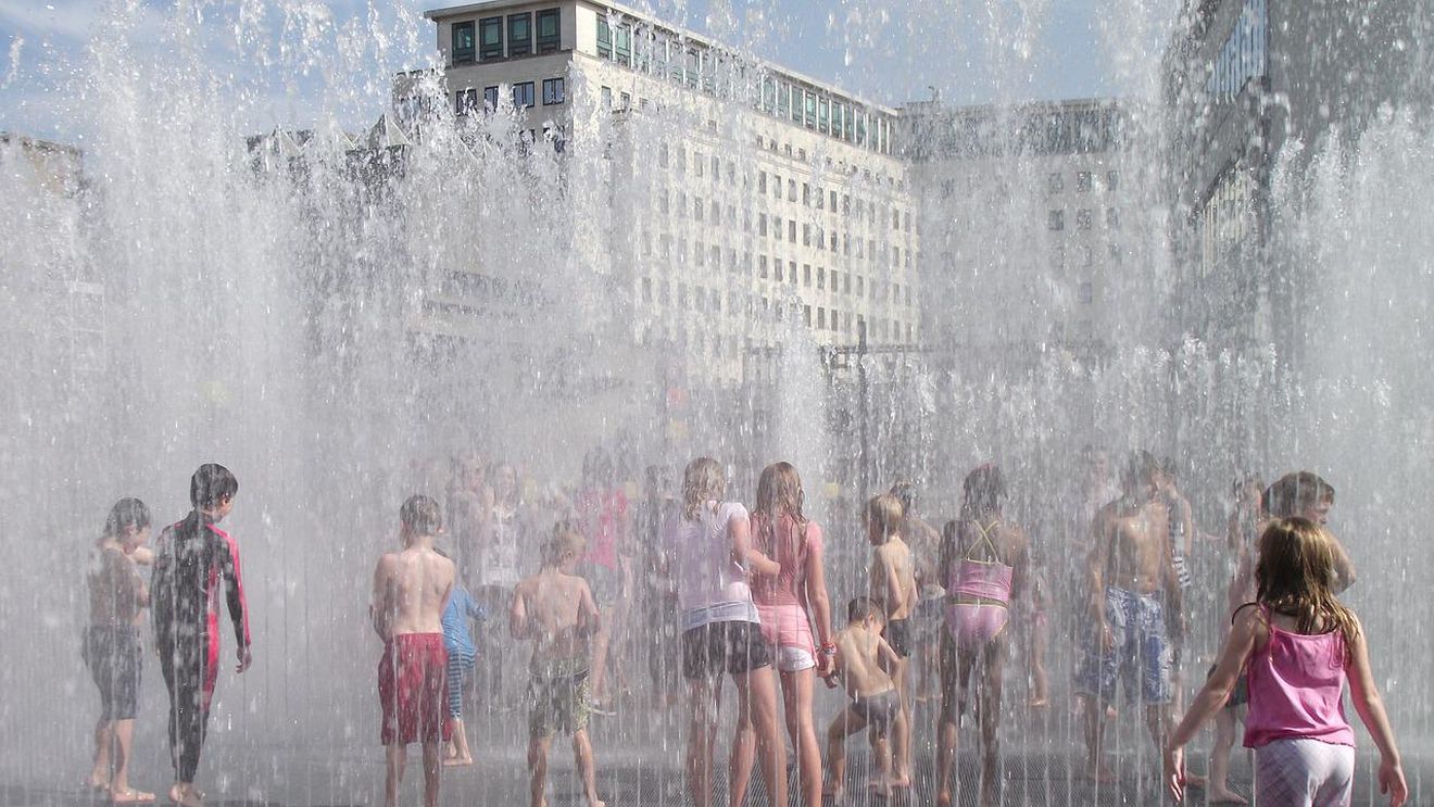 Marea Britanie declară urgenţă naţională din cauza temperaturilor record
