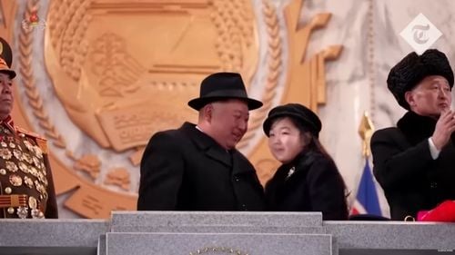 Coreea de Nord a interzis o tunsoare şi haine popularizate de fiica dictatorului Kim Jong Un