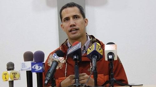 Parlamentul Venezuelei a ridicat imunitatea președintelui auto-proclamat al țării, Juan Guaido, și a permis punerea sa sub urmărire penală/ Guaido: Dacă regimul îndrăzneşte să mă răpească şi să dea o lovitură de stat, vom răspunde hotărât