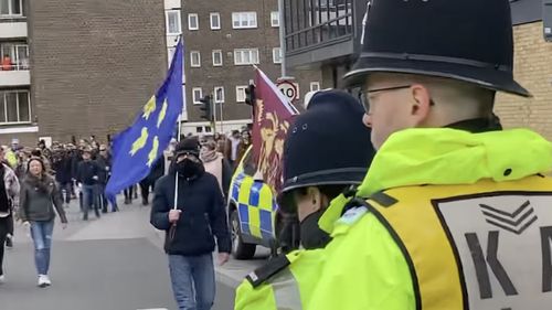 Marea Britanie: Manifestaţie antirasistă la Londra / Protestatarii critică politica guvernului pentru migranții ilegali