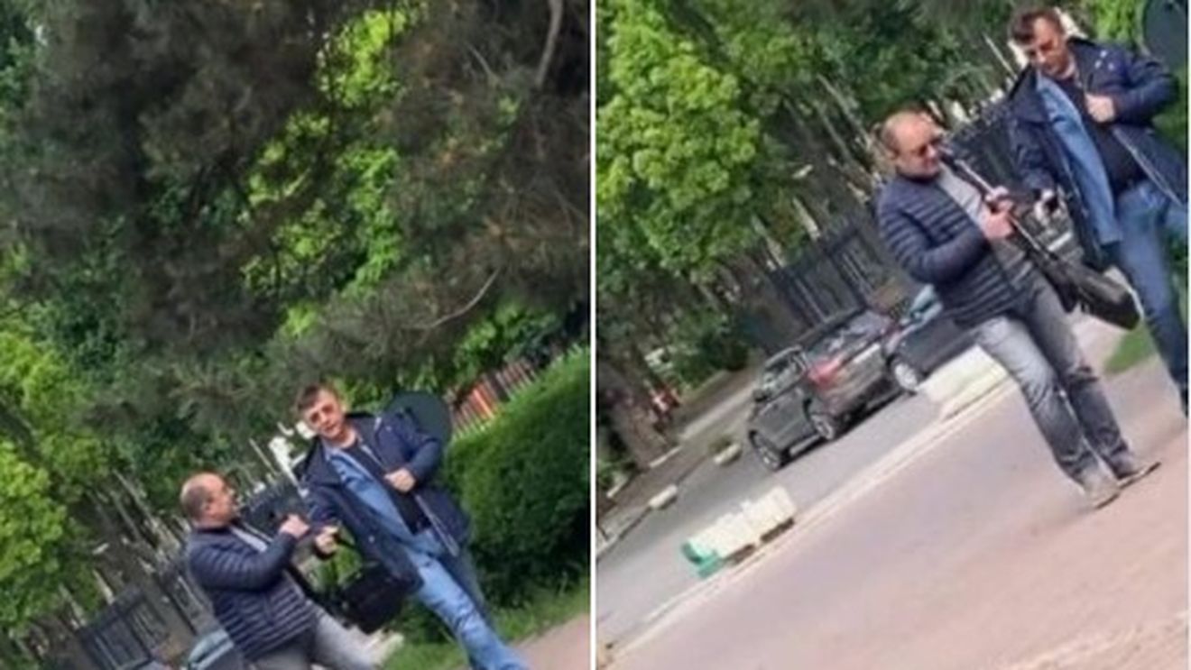 Avocații lui Igor Dodon și Veaceslav Platon, schimb de genți într-un parc, după achitarea ultimului într-un dosar greu cu 18 ani de închisoare în primă instanță pentru spălare de bani