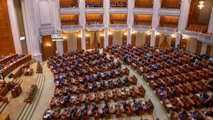 Senatorul PNL, Lucian Rusu: Moţiunile iniţiate de AUR împotriva Guvernului au picat ca nişte popice. Iniţiatorii moţiunilor n-au reuşit să adune la vot nici măcar numărul de parlamentari semnatari
