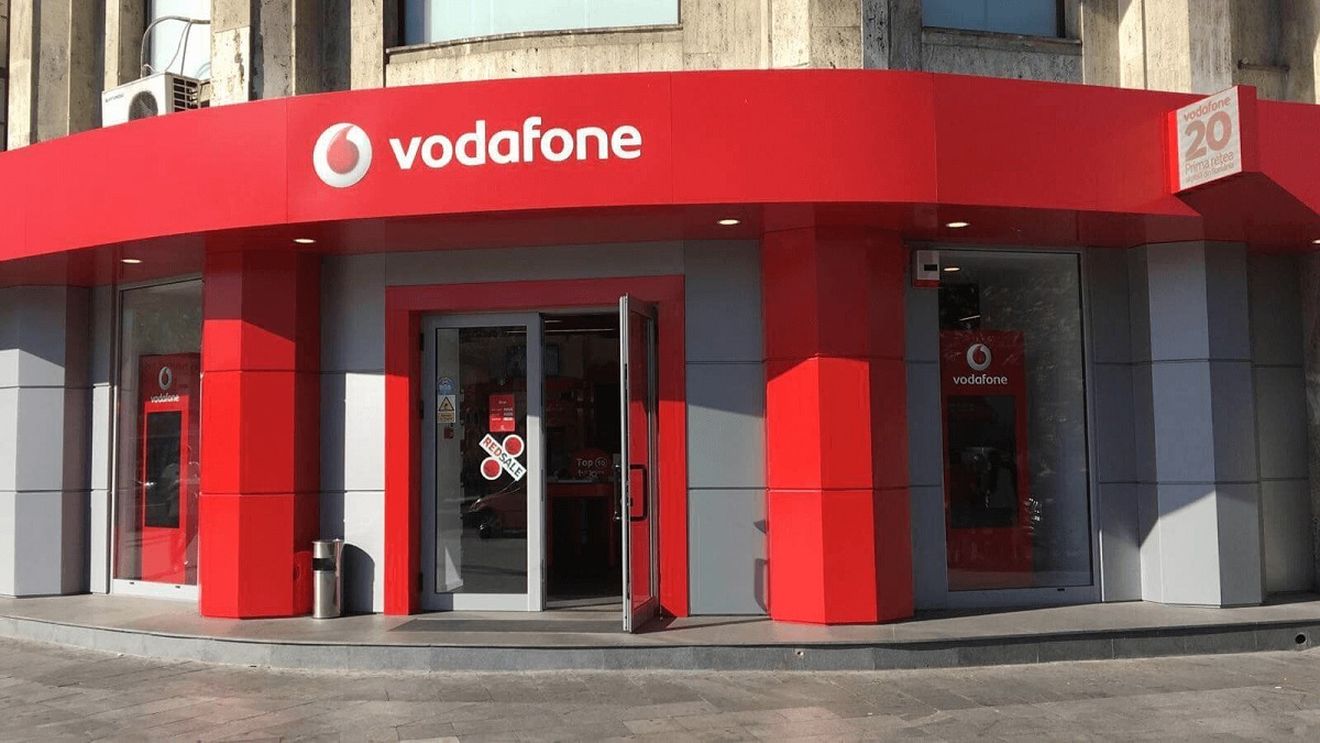 Vodafone scumpește abonamentele, din cauza creșterii costurilor legate de furnizare. „Majorările nu au legătură cu situația actuală de pe piața energiei”