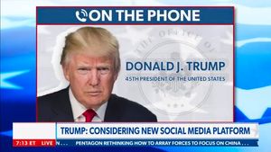 VIDEO Donald Trump, primele interviuri după plecarea de la Casa Albă: Twitter este plictisitor/ Există opţiunea de a-ţi construi propriul site