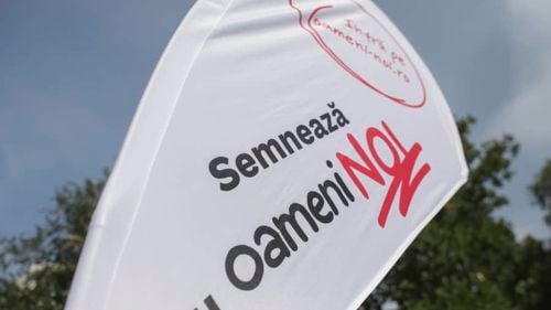 CCR a respins inițiativa cetățenească ”Oameni noi în politică”, de modificare a legilor electorale în sensul revenirii la alegerea primarilor în două tururi, pentru că nu îndeplinește condițiile prevăzute de Constituție