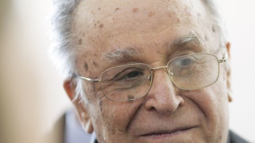 Ion Iliescu și educația din România: de la fenomenul Piața Universității la „mecanica fluidelor” ca fundament pentru mersul lucrurilor în învățământ - Edupedu.ro