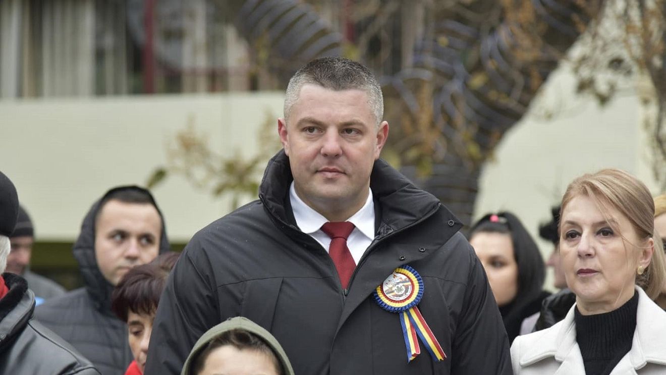 VIDEO Deputatul PSD Eduard Popica, ginerele denunțătorului șefului CJ Vaslui: „Dumitru Buzatu pentru mine este ca un al doilea tată” / „E un moment sfâșietor pentru mine”