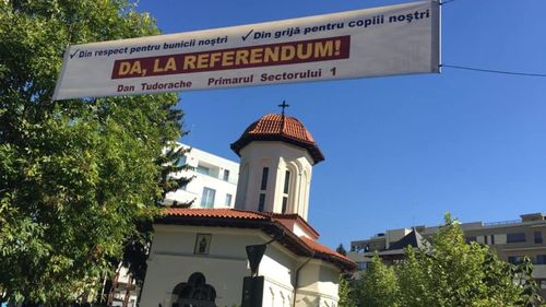 Primarul Sectorului 1, Dan Tudorache, un alt membru PSD care face campanie pentru referendum, deși Dragnea și Dăncilă au dat asigurări că partidul nu se va implica