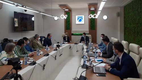 Începe pregătirea autostrăzii A3 Ploiești-Brașov / Cătălin Drulă: Pe sectoarele critice, unde traficul este infernal, am cerut ca documentația să fie livrată în avans / A3 ar urma să treacă prin tuneluri în Sinaia și Bușteni