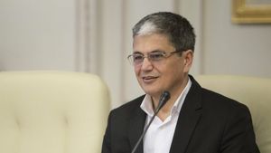 VIDEO Conferință Sierra Quadrant - G4Media: „Jurnal de primar. Cum poți moderniza o comună cu fonduri europene” / Ministrul Marcel Boloș și trei primari discută despre realitatea finanțărilor europene la nivelul comunităților