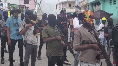 Cel puţin 16 morţi într-un atac al unei bande, în Haiti / ONU avertizează că bilanţul ar putea fi de zeci de morţi
