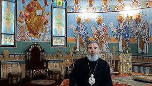 Biserica Ortodoxă din Moldova, subordonată Rusiei, îndeamnă „să se țină post aspru" și "să ne rugăm unii pentru alții”, în contextul pandemiei COVID-19. Inițial, șefii Bisericii au lansat teorii ale conspirației cu Bill Gates, antene 5G și vaccin cu microcip