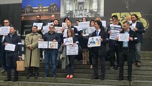 VIDEO Magistrați români de la instanțele din toată țara au protestat la Bruxelles: ”Today is about Romania. Tomorrow it may be about others. You must act now”