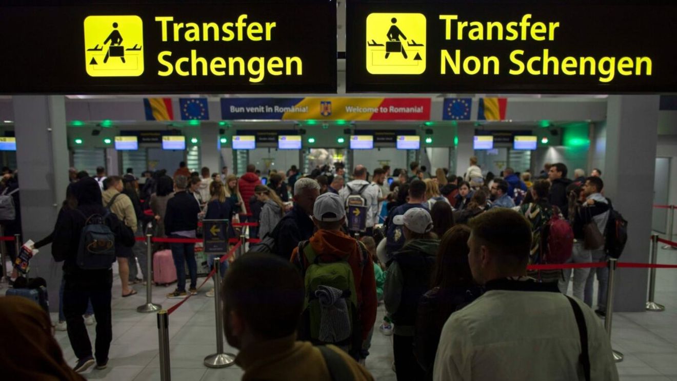 Intrarea parţială în zona Schengen are ca rezultat pierderi directe pentru Bulgaria de 845 de milioane leva - presă