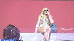 Madonna a susţinut un concert surpriză de 15 de minute la New York, cu câteva săptămâni înainte de lansarea noului ei album