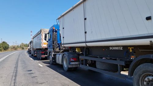 Transportatorii cer construirea unui pod nou peste Dunăre spre Bulgaria. Guvernul de la Sofia propune de un deceniu noi poduri cu România