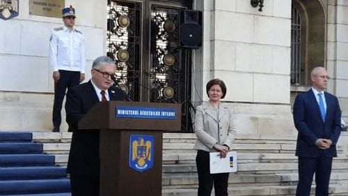 VIDEO Mesaj puternic al ambasadorului Zuckerman pentru Parlament: Începeți să lucrați imediat cu Guvernul pentru a adopta legislația necesară pentru a prinde infractorii și pentru a repara prejudiciile cauzate de fostul guvern și care au ajutat crima organizată