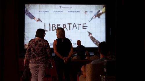 Proiecția filmului „Libertate” ajunge și în orașele mai mici, la 34 de ani de la Revoluție