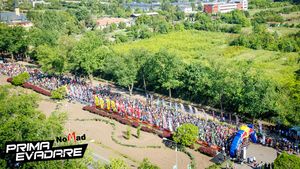 REPORTAJ FOTO | Prima Evadare – competiția de ciclism prin păduri, noroi, silvoterapie și comunitatea care leagă Bucureștiul de Ilfov