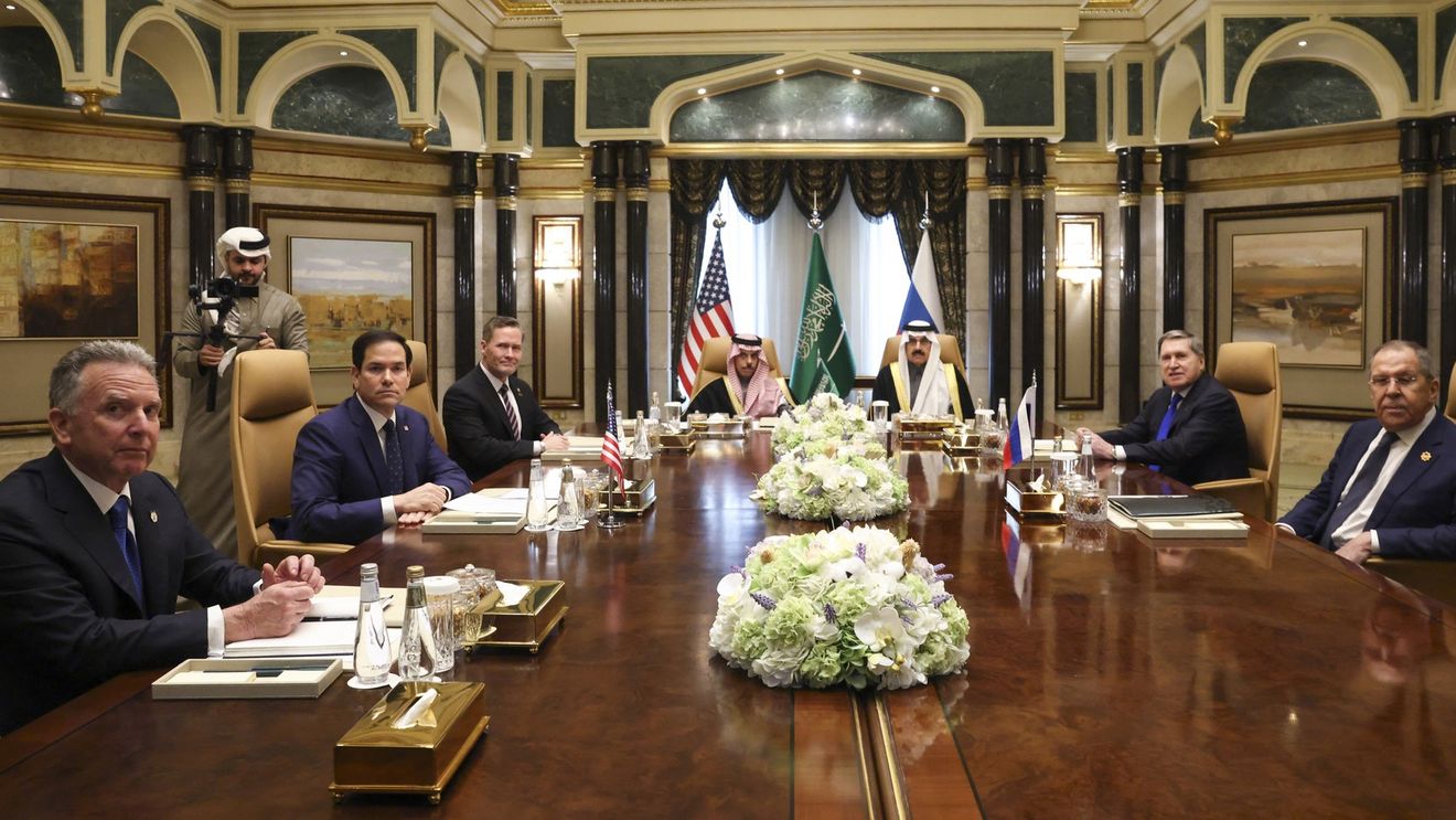 Discuțiile SUA - Rusia din Arabia Saudită s-au încheiat / Zelenski: „Negocierile nu ar trebui să aibă loc pe la spatele nostru” / Moscova califică discuțiile drept “constructive” / Rubio a convenit cu oficialii ruși să stabilească un „mecanism de consultare pentru a aborda (factorii) iritanți ai relației SUA-Rusia” / Planul de pace ar include organizarea de alegeri în Ucraina