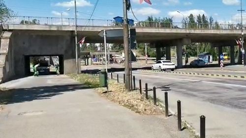Bihor: Un bărbat a fost găsit de trecători într-o baltă de sânge, după ce s-ar fi aruncat de pe un pod din municipiul Oradea