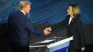 Harris versus Trump: Cum ar putea arăta viitorul modei sub următorul președinte