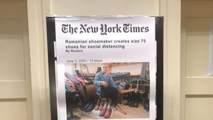 Cizmarul care în pandemie a inventat ”pantofii de distanțare socială” își închide atelierul / Grigore Lup susține că nu a găsit pe nimeni interesat să-i continue munca / ”Cam aici se termină încălțămintea”