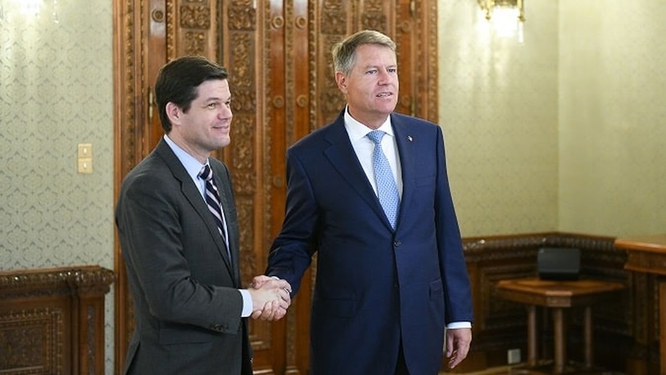 Iohannis a discutat cu Wess Mitchell despre securitate, energie și investiții. Diplomatul american: SUA urmăresc cu atenție evoluțiile în privința întăririi statului de drept