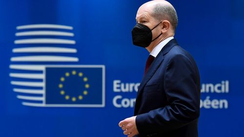 Primul mesaj de Anul Nou al cancelarului german Olaf Scholz: ”Trebuie să fim mai rapizi decât virusul (...) Vă rog să luaţi restricţiile foarte în serios”