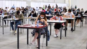 Rafila: Suntem în etapa în care rezidenţiatul va fi preluat de către universităţi / Recunoaşterea calificării profesionale va fi preluată de Colegiul Medicilor
