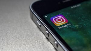 Instagram va permite limitarea mesajelor și comentariilor persoanelor care nu urmăresc un profil. Noi măsuri de limitare a hărțuielilor rasiste și homofobe