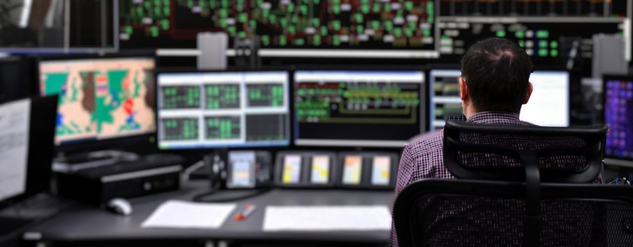 EXCLUSIV | De ce a pierdut Victor Moraru certificatul ORNISS și implicit funcția din conducerea Transelectrica / A căutat informații despre un contract controversat, cel pentru dispeceratul energetic de urgență, care funcționează în spațiul unei firme private