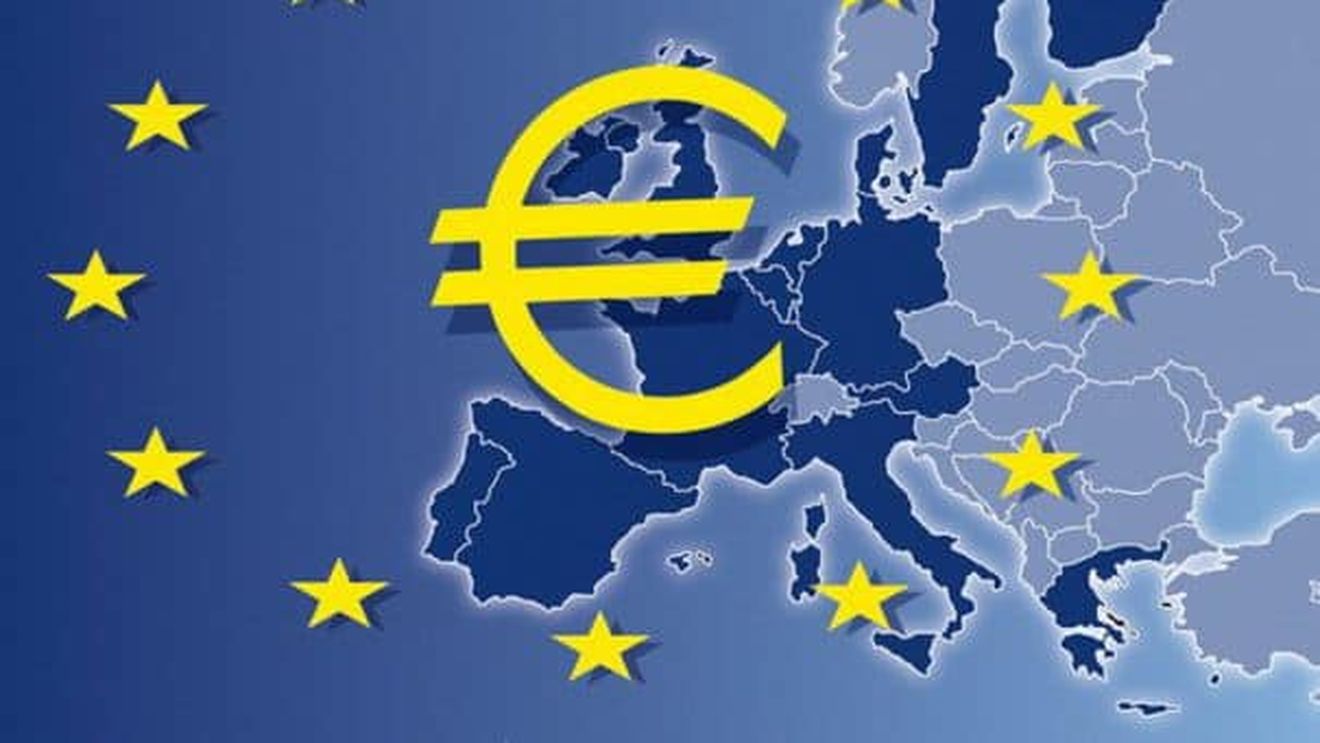 Zona euro scapă de recesiune, inflația se menține la 2,4%