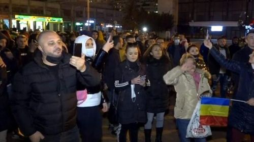 Scandări xenofobe la mitingul anti-restricții de la Pitești: ”Afară cu ungurii din țară”