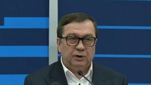 Pregătirea medicilor rezidenți ar trebui schimbată până în 2029, cu 47 de milioane de euro din PNRR. Rectorul Viorel Jinga: Actualizăm curricula pentru toate specialitățile
