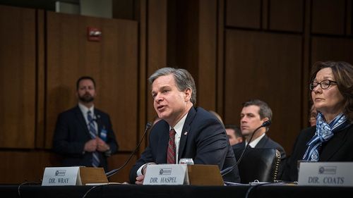 Directorul FBI solicită Congresului american să reînnoiască programul de monitorizare a cetăţenilor străini în afara SUA